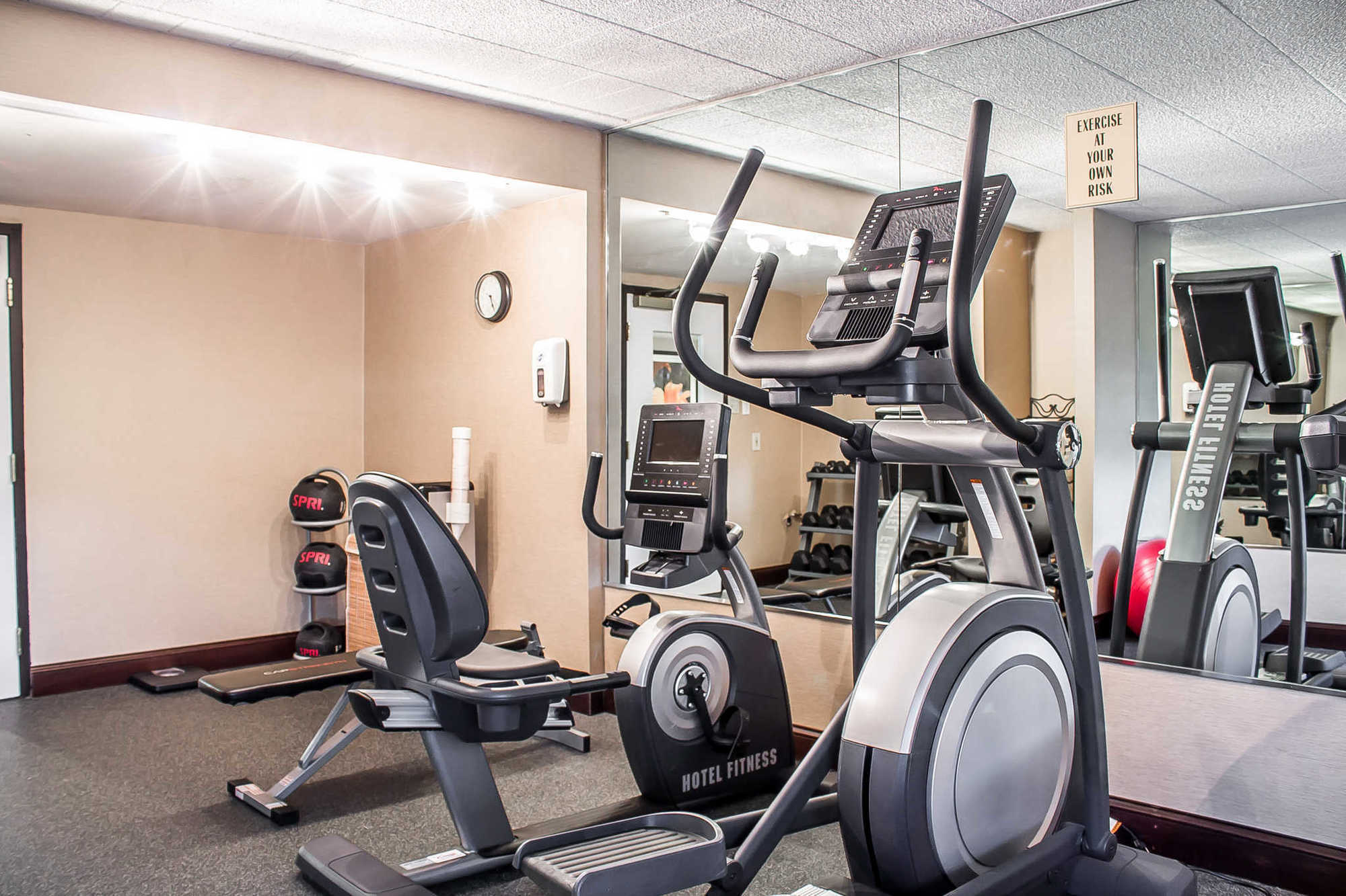 Holiday Inn Express Pittston - Scranton Airport By Ihg Servizi foto
