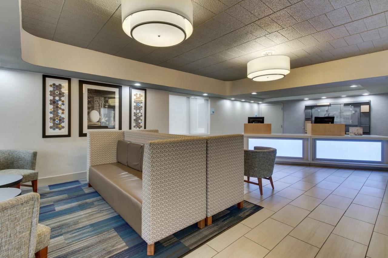 Holiday Inn Express Pittston - Scranton Airport By Ihg Esterno foto